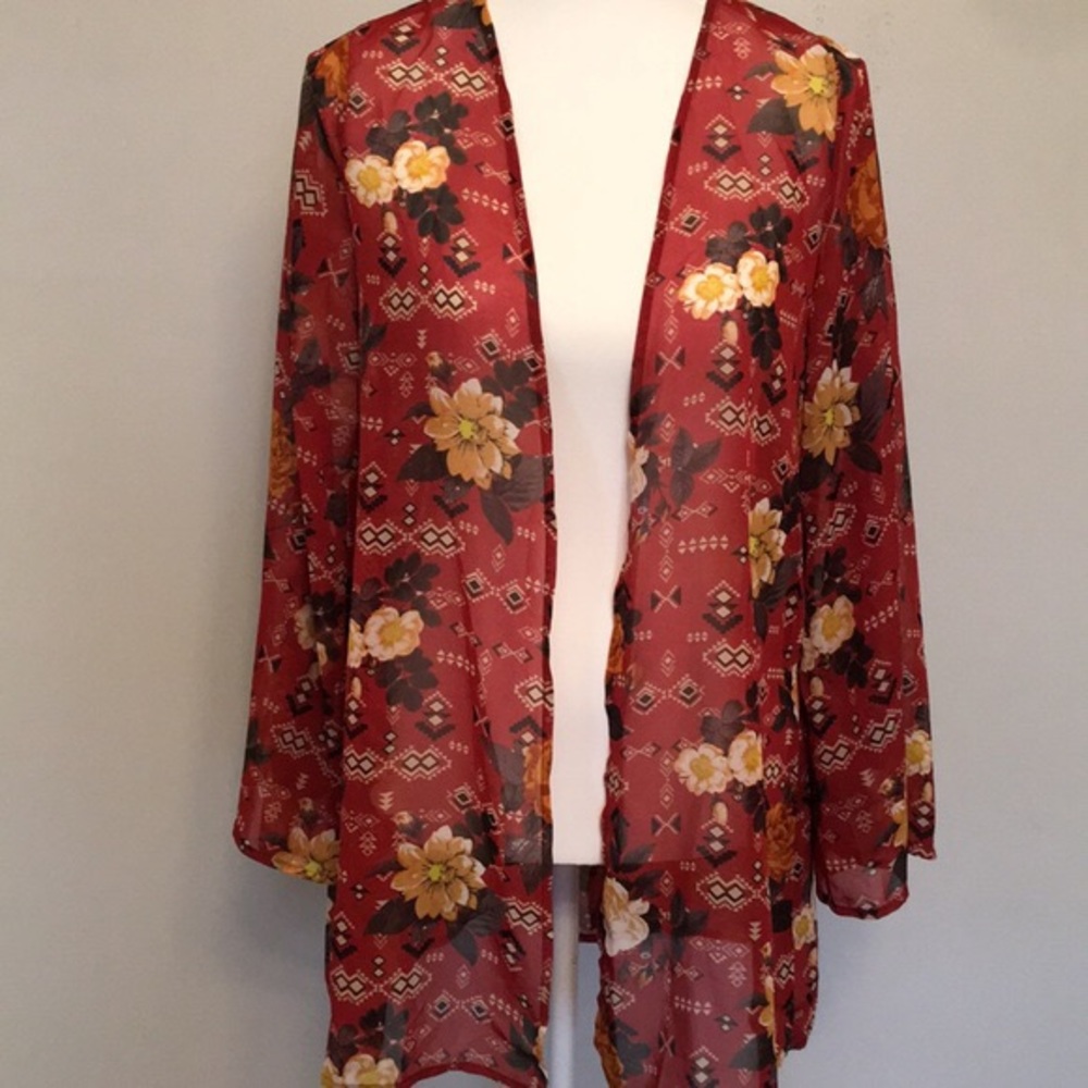 Altar’d State Rita Raphael Kimono - Picture 2 of 4
